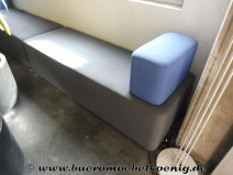 Sitzbank von Werndl/Steelcase, Modell Free Lounge B, in grau mit Seitenpolster