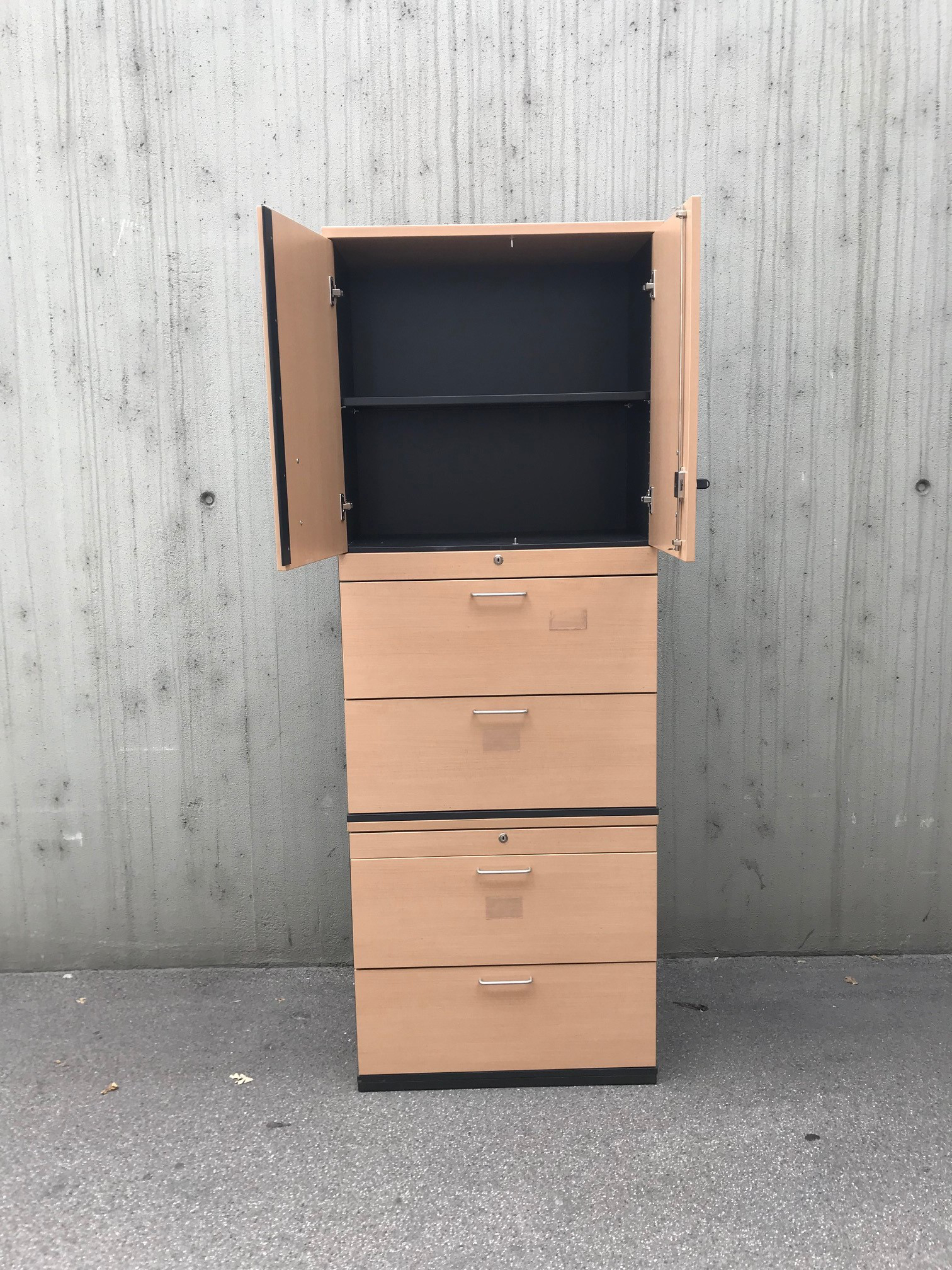 2teiliger Aktenschrank in Buche / Anthrazit mit Hängeregister